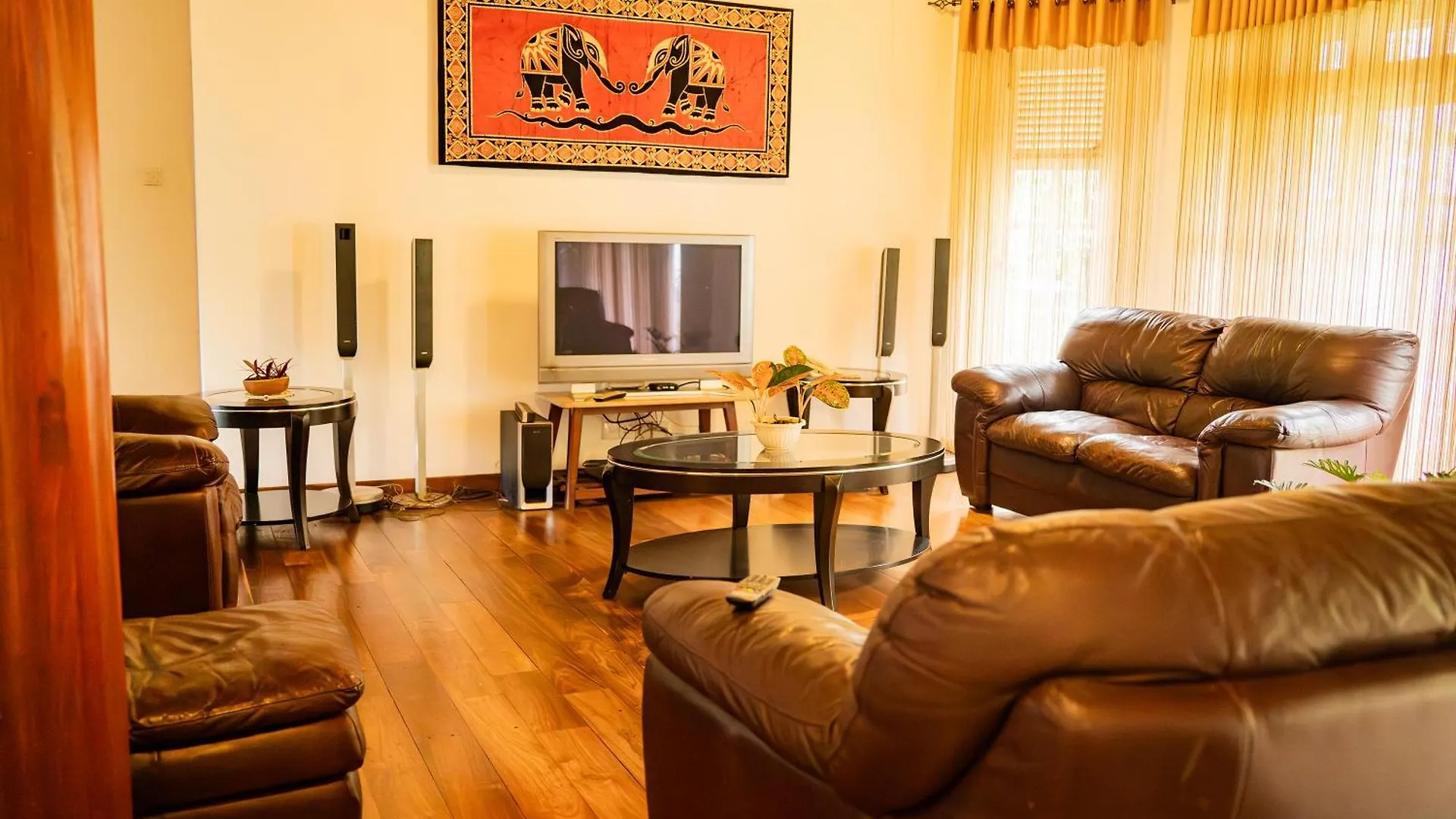 Deer Hill Rest Kandy Homestay