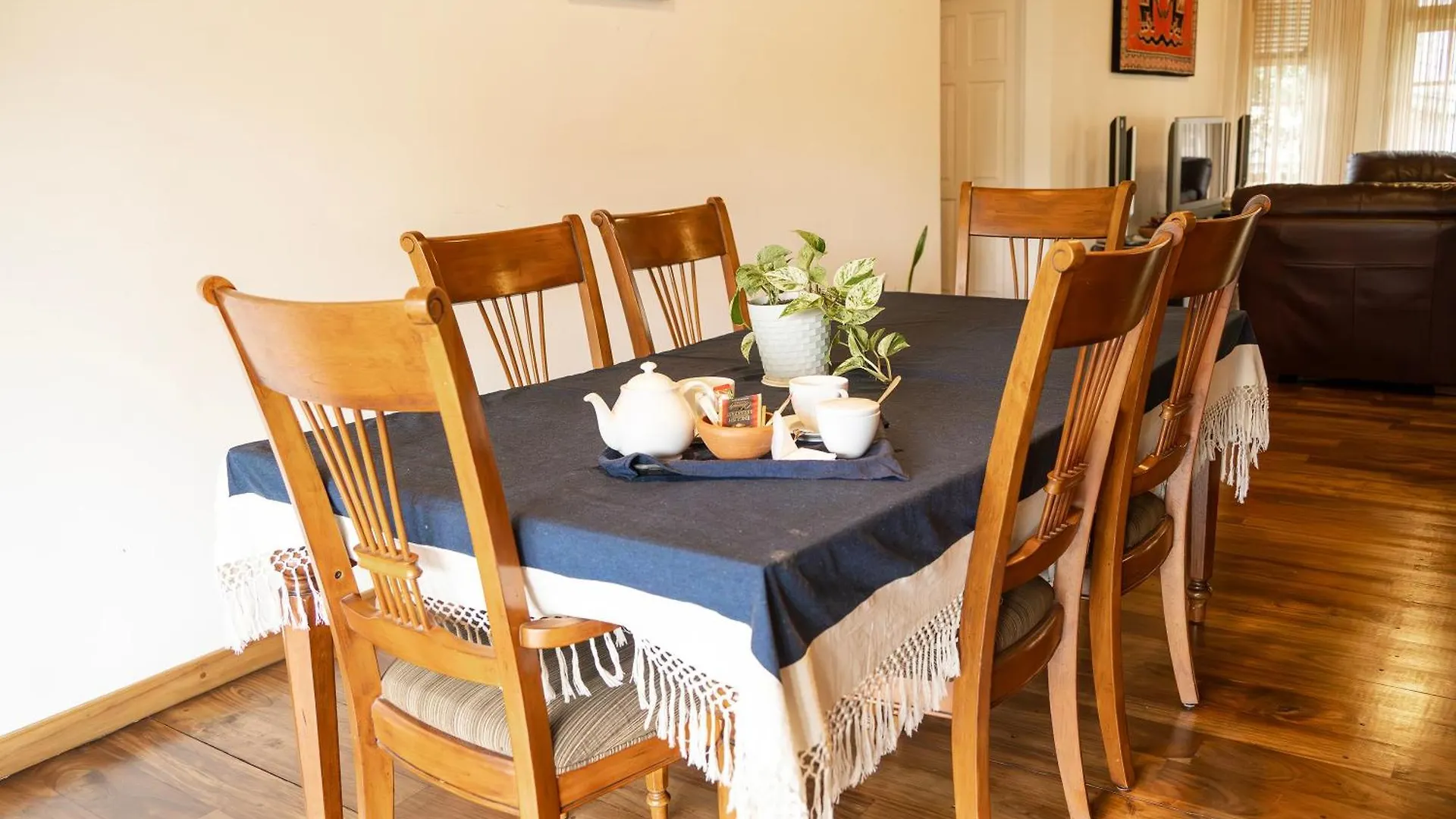 Deer Hill Rest Kandy Homestay