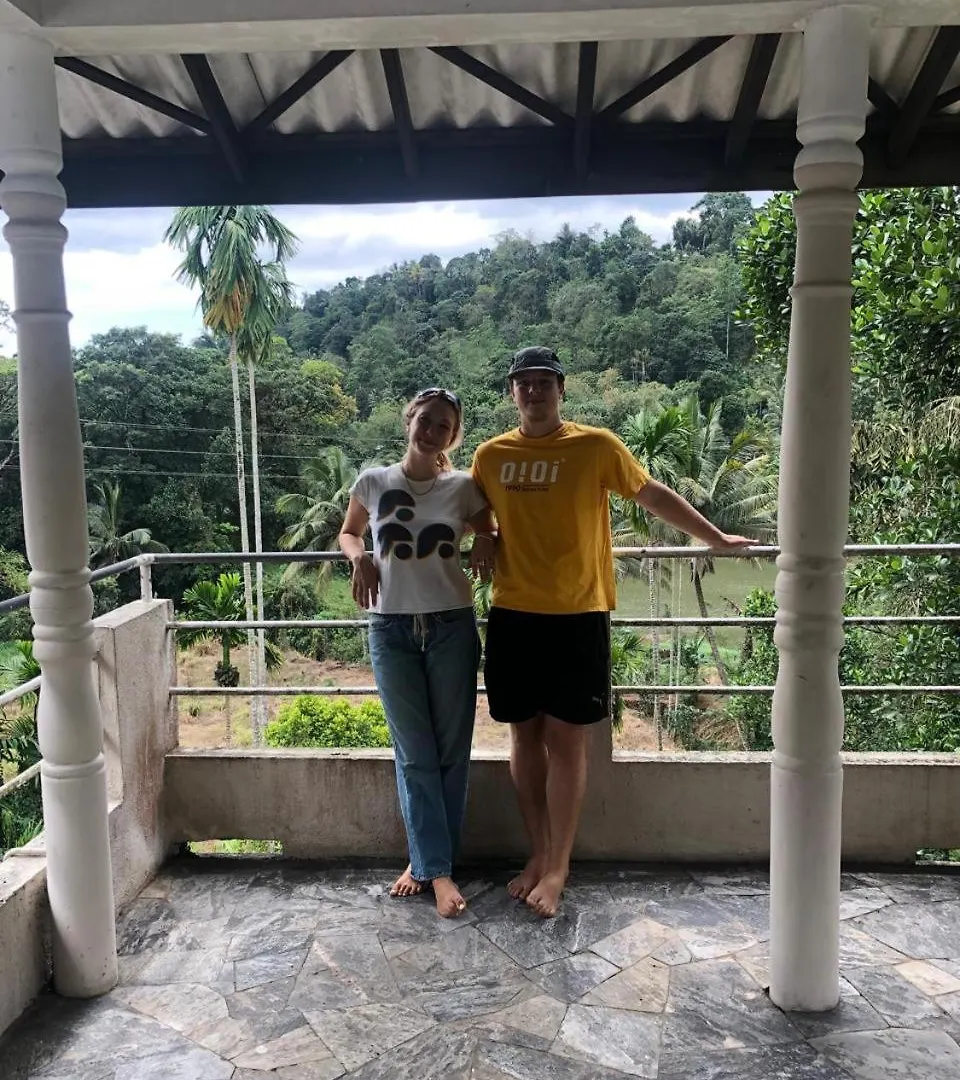 Homestay Deer Hill Rest Kandy